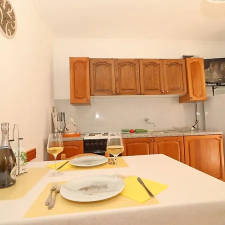 Marijana - One Bedroom With Terrace And Garden View Marijana 3 Apartment *
